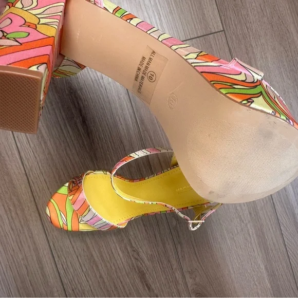 Fashion Nova Yellow Pink Multicolor Retro Printed Platform Heels - Picture 8 of 11